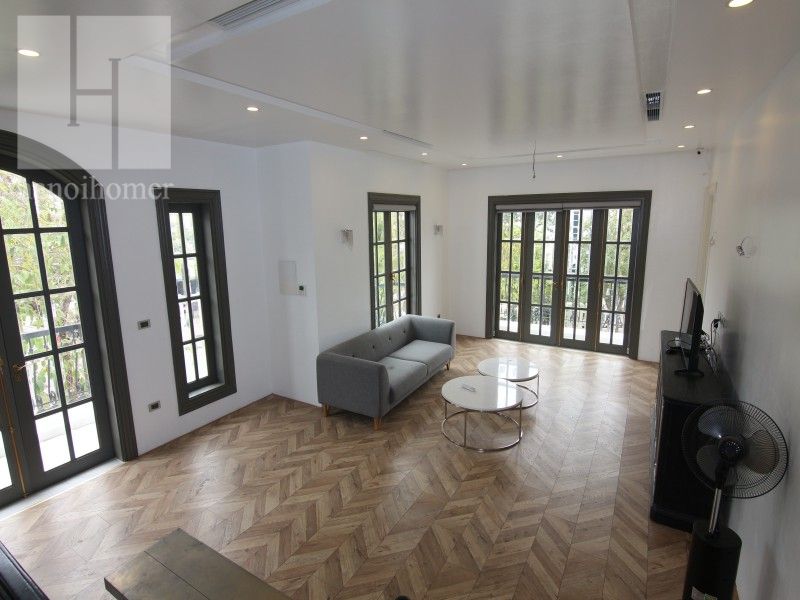 Bán biệt thự lô góc Anh Đào Vinhomes Riverside đã hoàn thiện nội thất 11