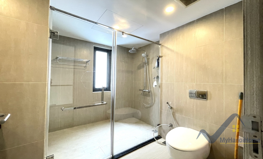 Bán biệt thự Vinhomes Riverside đơn lập nội thất nhập khẩu 16