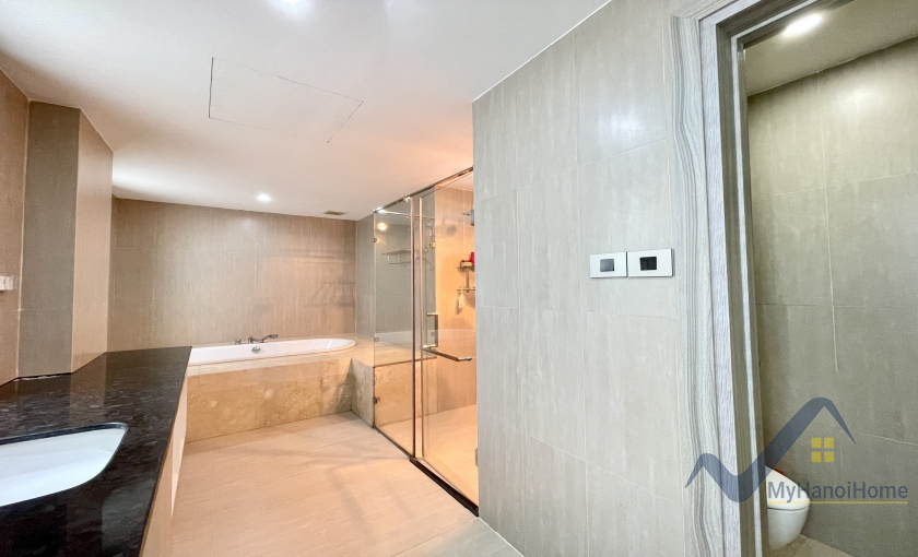 Bán biệt thự Vinhomes Riverside đơn lập nội thất nhập khẩu 9