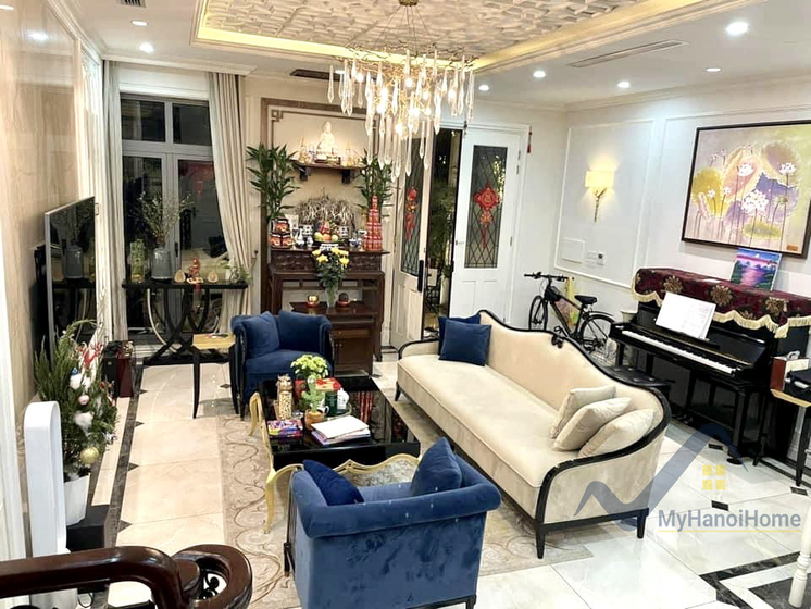 Bán liền kề Vinhomes Harmony bên hồ, hoàn thiện nội thất 1