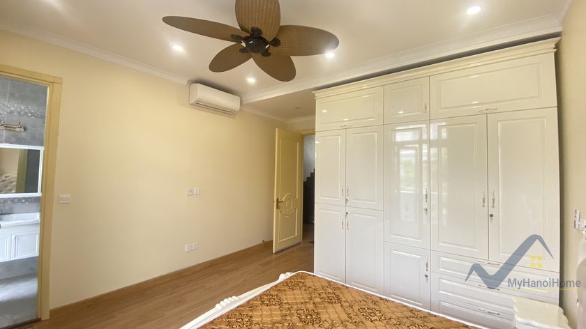 Bán liên kề Vinhomes Harmony đủ đồ có thang máy gần Vinschool 8