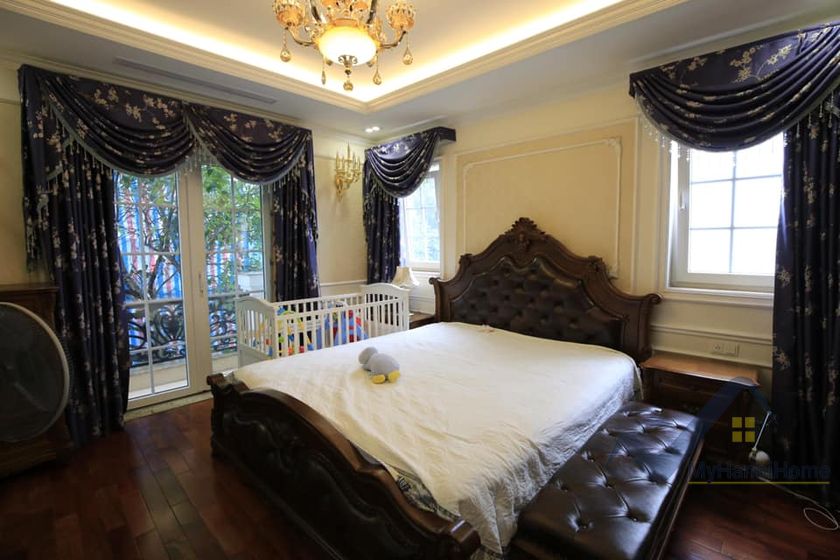 Biệt thự bán đơn lập AD Vinhomes Riverside đã hoàn thiện 11
