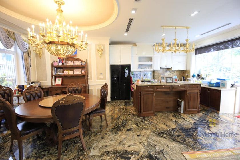 Biệt thự bán đơn lập AD Vinhomes Riverside đã hoàn thiện 3