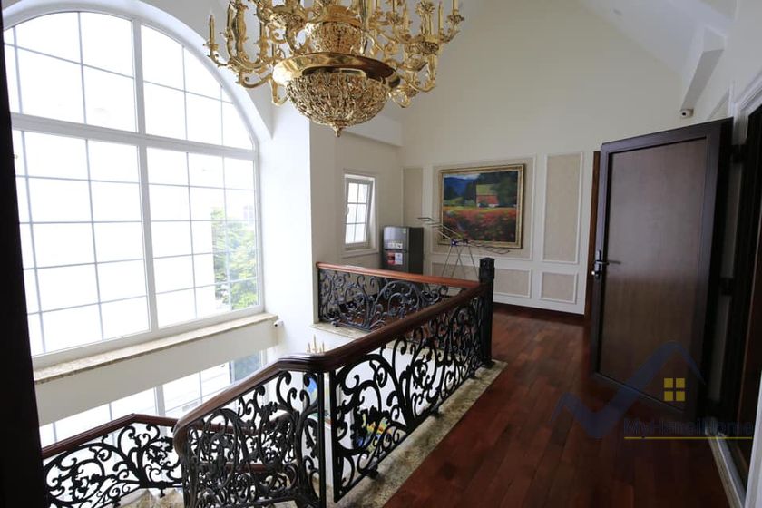 Biệt thự bán đơn lập AD Vinhomes Riverside đã hoàn thiện 6