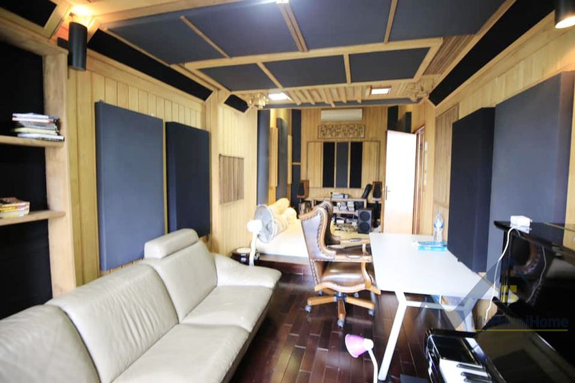 Biệt thự bán đơn lập AD Vinhomes Riverside đã hoàn thiện 9