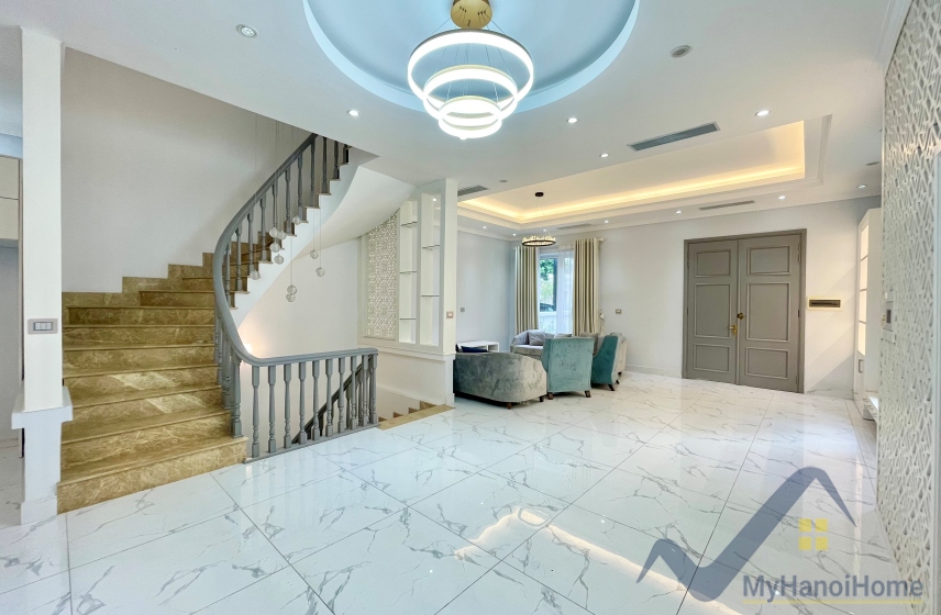 Biệt thự Bằng Lăng Vinhomes Riverside cho thuê full nội thất 4