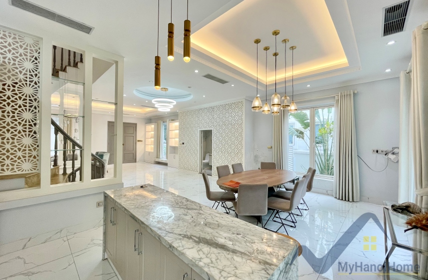 Biệt thự Bằng Lăng Vinhomes Riverside cho thuê full nội thất 7