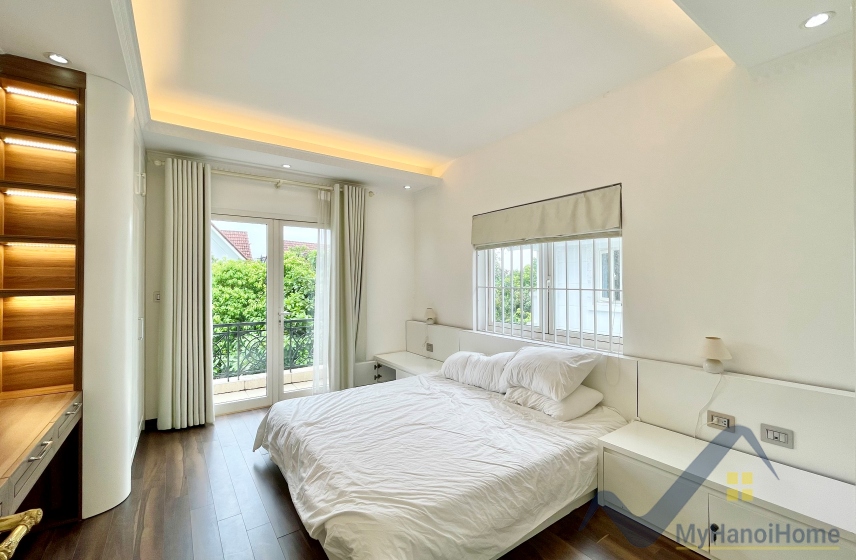 Biệt thự Bằng Lăng Vinhomes Riverside cho thuê full nội thất 18