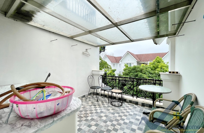 Biệt thự Bằng Lăng Vinhomes Riverside cho thuê full nội thất 21