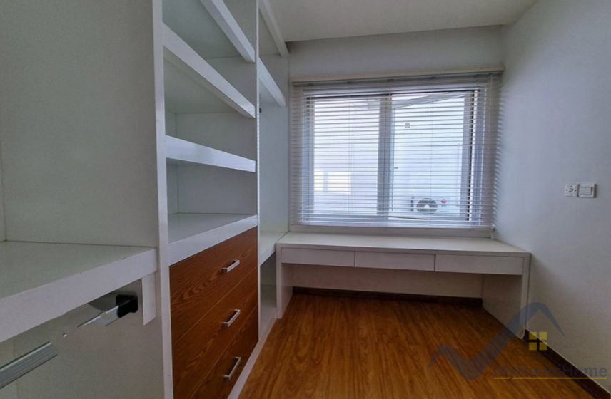Biệt thự cho thuê Hoa Sữa Vinhomes Riverside gần bể bơi 10