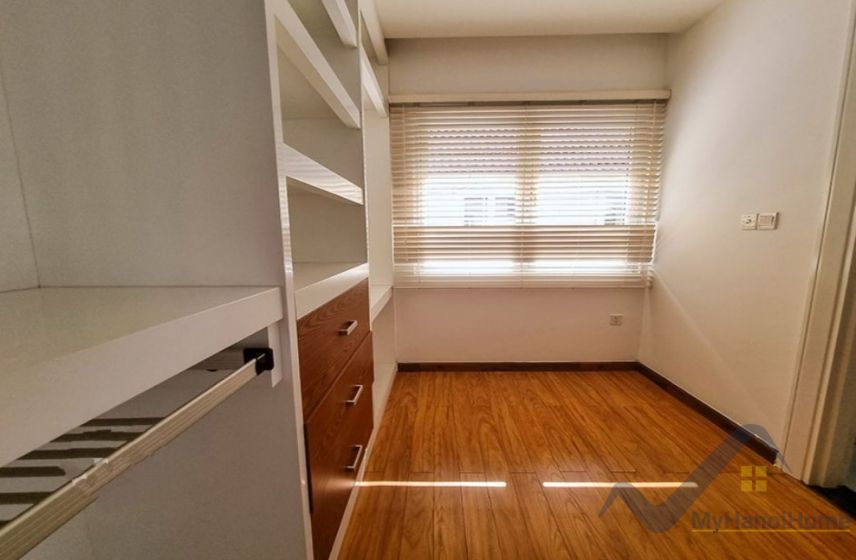 Biệt thự cho thuê Hoa Sữa Vinhomes Riverside gần bể bơi 16