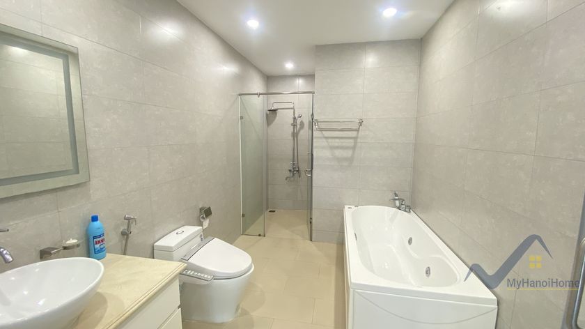 Biệt thự cho thuê song lập Vinhome Riverside, 4 phòng ngủ sân vườn 10