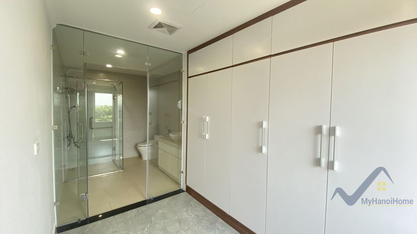 Biệt thự cho thuê song lập Vinhome Riverside, 4 phòng ngủ sân vườn 21