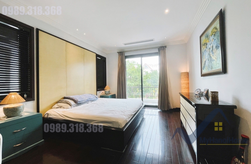 Biệt thự cho thuê Vinhomes Riverside, đơn lập có tầng hầm 14