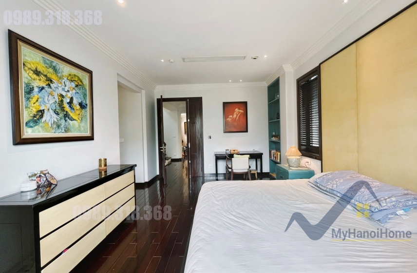 Biệt thự cho thuê Vinhomes Riverside, đơn lập có tầng hầm 15