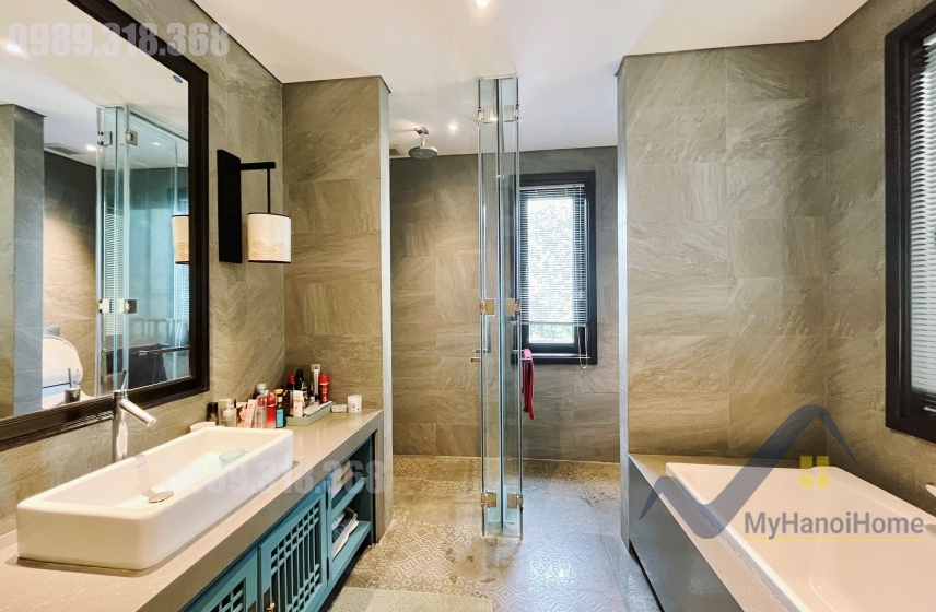 Biệt thự cho thuê Vinhomes Riverside, đơn lập có tầng hầm 17