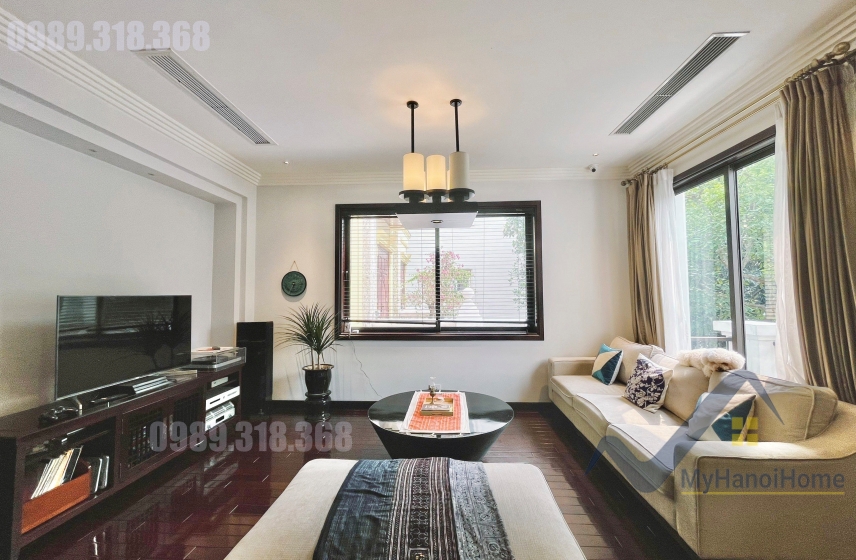 Biệt thự cho thuê Vinhomes Riverside, đơn lập có tầng hầm 18
