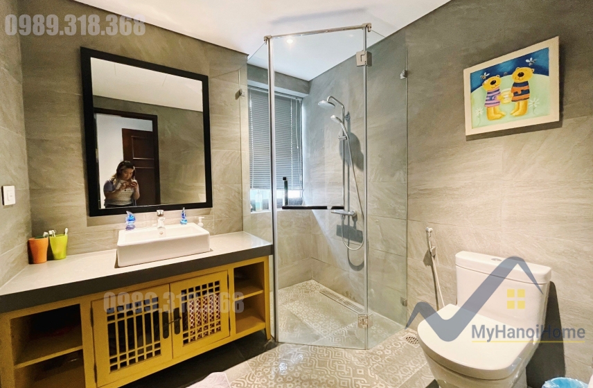 Biệt thự cho thuê Vinhomes Riverside, đơn lập có tầng hầm 23