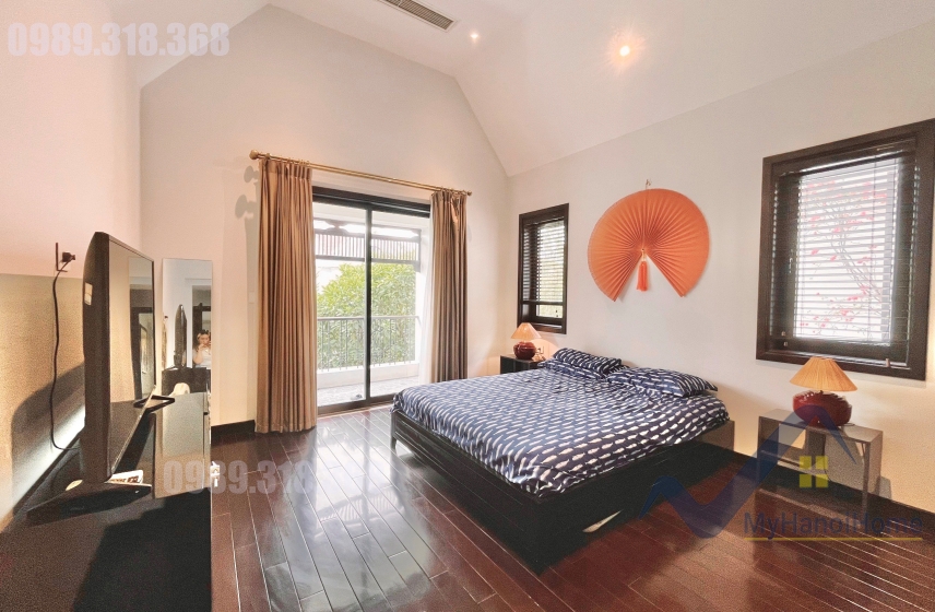 Biệt thự cho thuê Vinhomes Riverside, đơn lập có tầng hầm 24