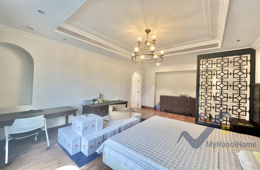 Biệt thự cho thuê Vinhomes Riverside đơn lập nội thất Indochine 17