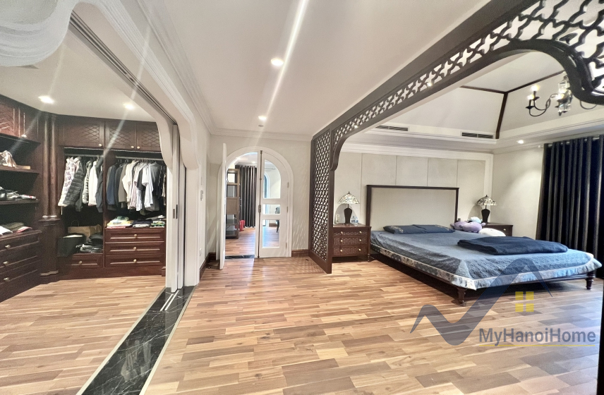Biệt thự cho thuê Vinhomes Riverside đơn lập nội thất Indochine 28