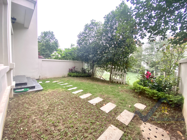 Biệt thự cho thuê Vinhomes Riverside khu Hoa Sữa, full nội thất 19