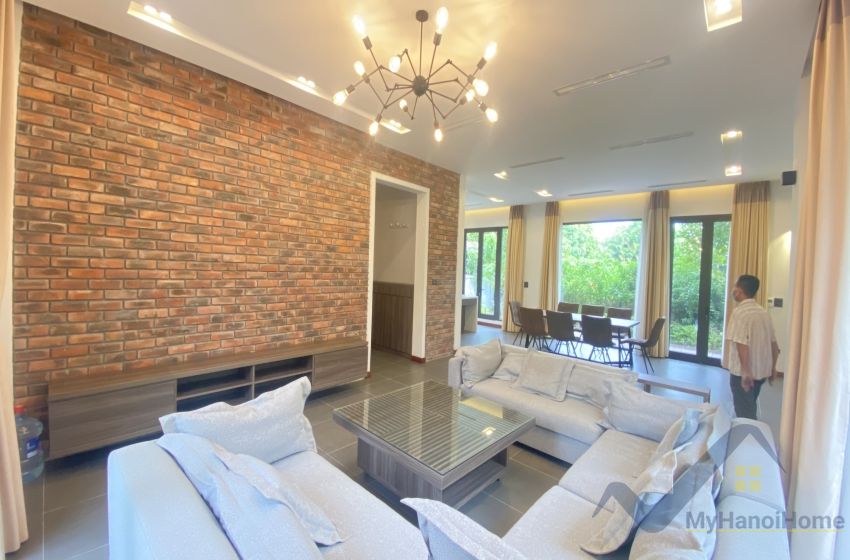 Biệt thự cho thuê Vinhomes Riverside khu yên tĩnh, full đồ 3 phòng ngủ 1