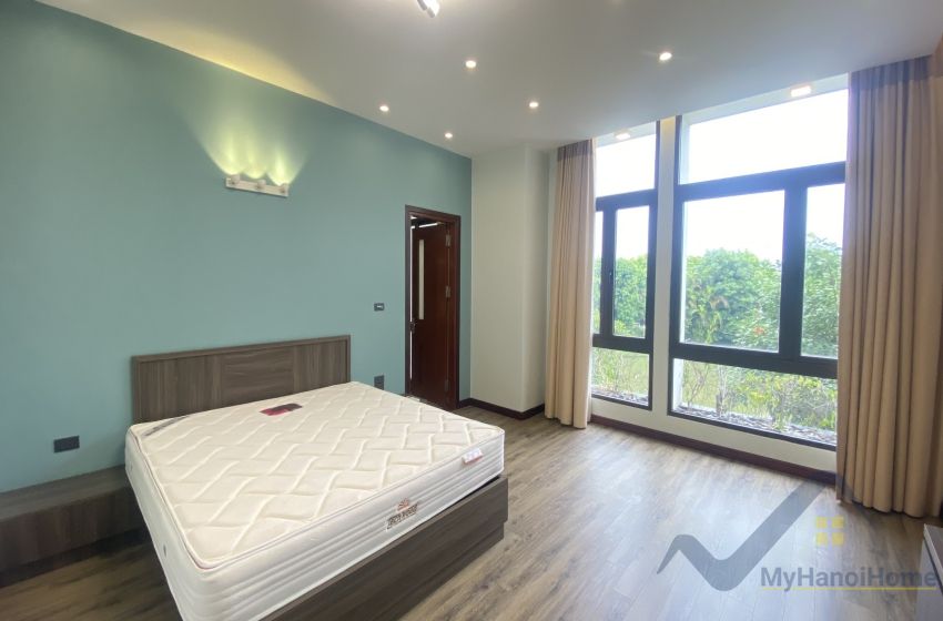 Biệt thự cho thuê Vinhomes Riverside khu yên tĩnh, full đồ 3 phòng ngủ 12
