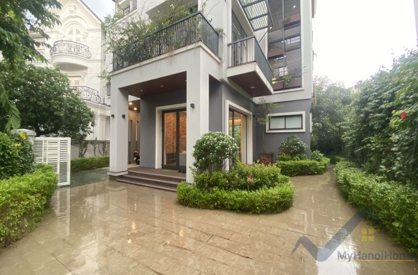 Biệt thự cho thuê Vinhomes Riverside khu yên tĩnh, full đồ 3 phòng ngủ 22