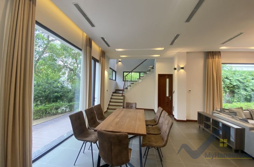 Biệt thự cho thuê Vinhomes Riverside khu yên tĩnh, full đồ 3 phòng ngủ 5