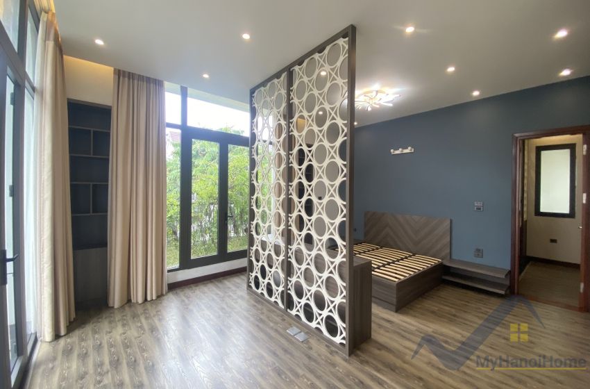 Biệt thự cho thuê Vinhomes Riverside khu yên tĩnh, full đồ 3 phòng ngủ 7