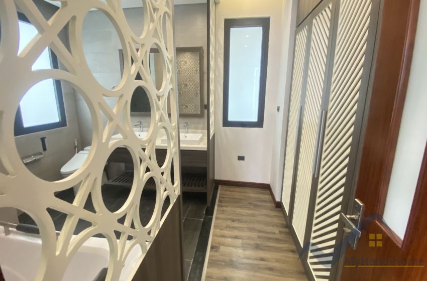 Biệt thự cho thuê Vinhomes Riverside khu yên tĩnh, full đồ 3 phòng ngủ 9
