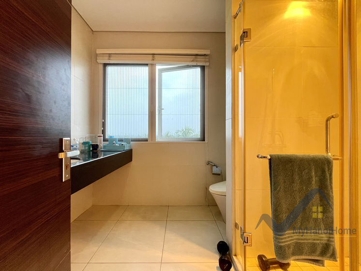 Biệt thự cho thuê Vinhomes Riverside song lập, có sông 17