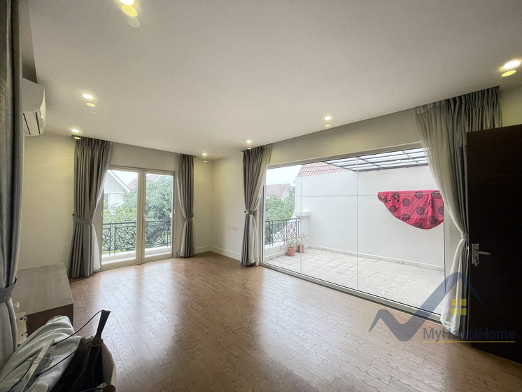 Biệt thự cho thuê Vinhomes Riverside song lập, có sông 20