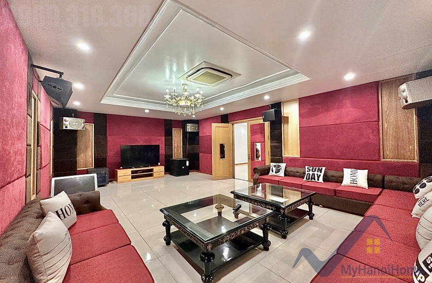 Biệt thự đơn lập căn góc Vinhomes Riverside cho thuê full nội thất 7