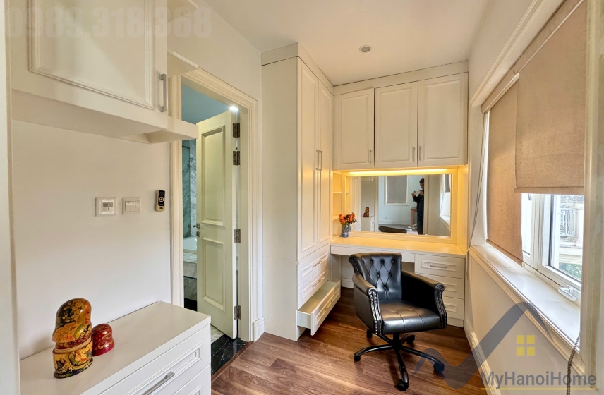 Biệt thự đơn lập cho thuê Vinhome Riverside 5PN, đủ đồ thang máy 22