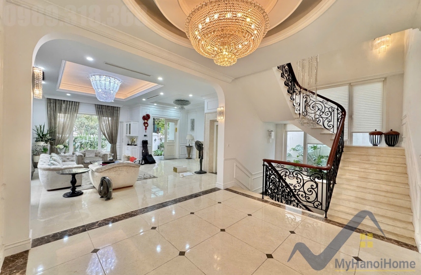 Biệt thự đơn lập cho thuê Vinhome Riverside 5PN, đủ đồ thang máy 3