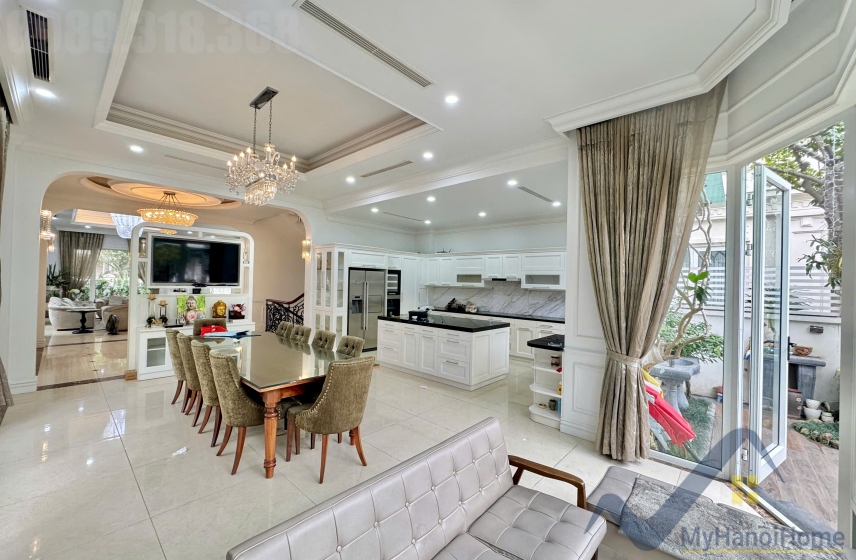 Biệt thự đơn lập cho thuê Vinhome Riverside 5PN, đủ đồ thang máy 6