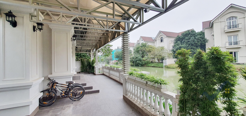 Biệt thự đơn lập cho thuê Vinhome Riverside đủ đồ, có sân vườn 5