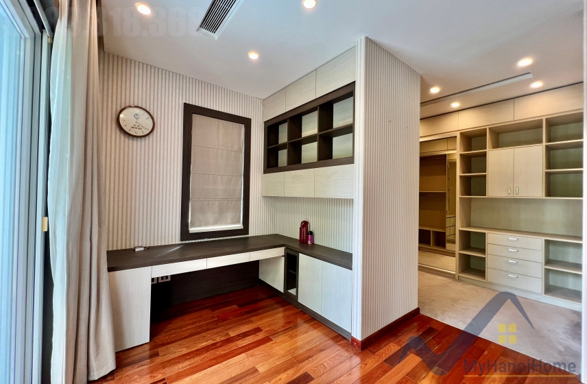 Biệt thự đơn lập cho thuê Vinhomes Riverside 4PN trang bị đủ đồ 13