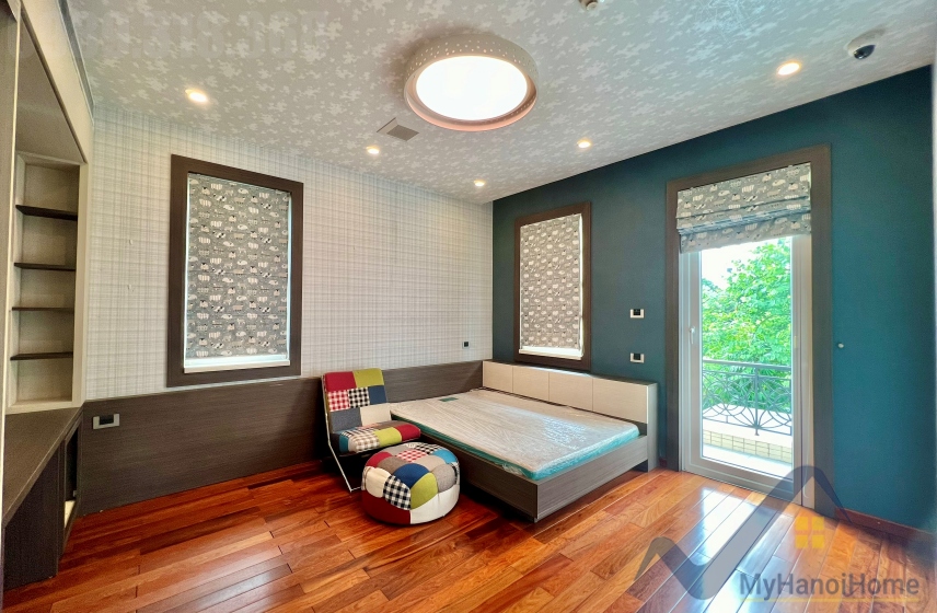 Biệt thự đơn lập cho thuê Vinhomes Riverside 4PN trang bị đủ đồ 16