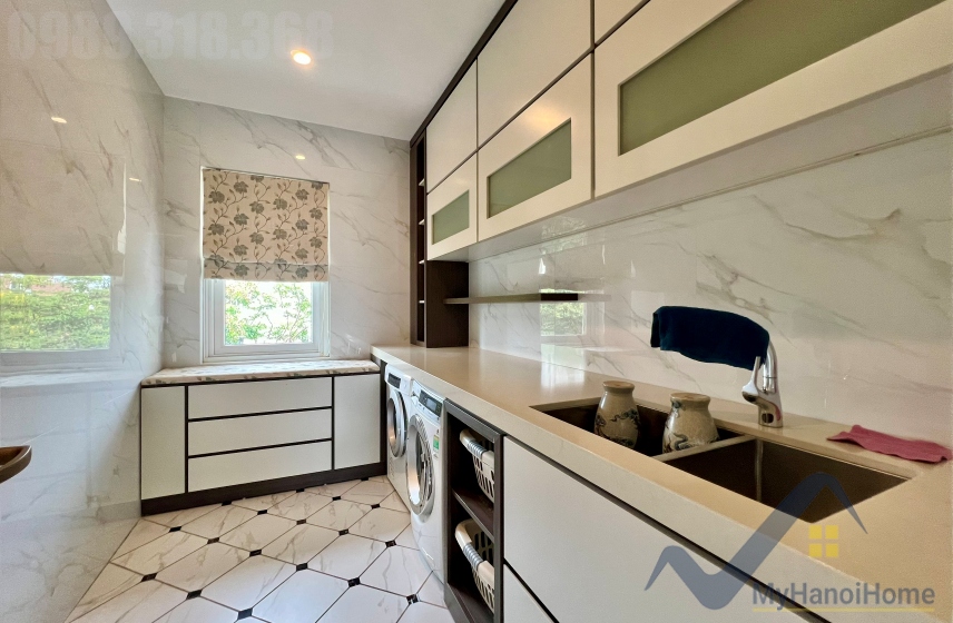 Biệt thự đơn lập cho thuê Vinhomes Riverside 4PN trang bị đủ đồ 25