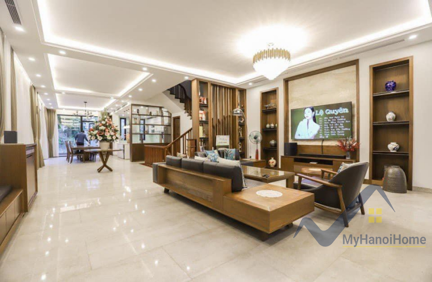 Biệt thự đơn lập cho thuê Vinhomes Riverside full nội thất 1