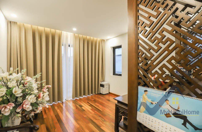 Biệt thự đơn lập cho thuê Vinhomes Riverside full nội thất 24