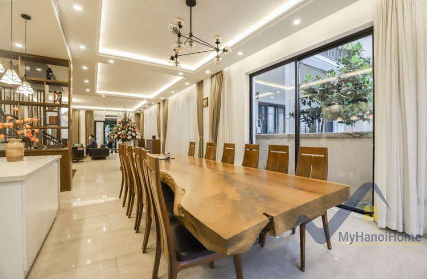 Biệt thự đơn lập cho thuê Vinhomes Riverside full nội thất 5