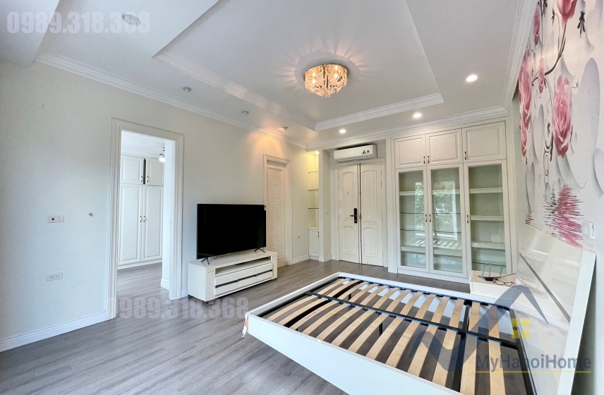 Biệt thự đơn lập cho thuê Vinhomes Riverside gần BIS 17