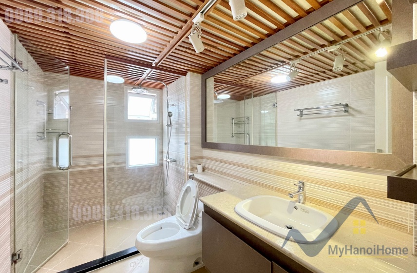Biệt thự đơn lập cho thuê Vinhomes Riverside gần BIS 23