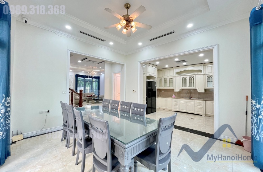 Biệt thự đơn lập cho thuê Vinhomes Riverside gần BIS 4