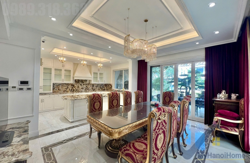 Biệt thự đơn lập cho thuê Vinhomes Riverside, thang máy, vườn rộng 3