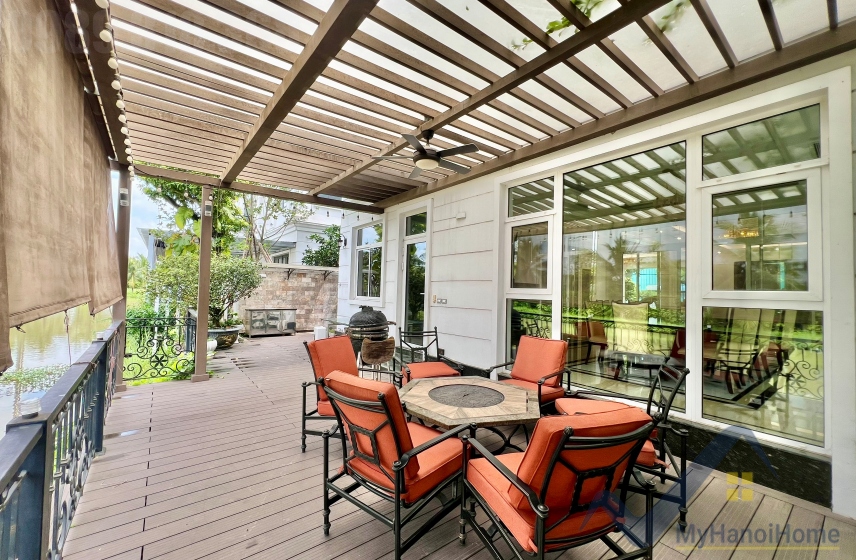 Biệt thự đơn lập cho thuê Vinhomes The Harmony nội thất hiện đại 13